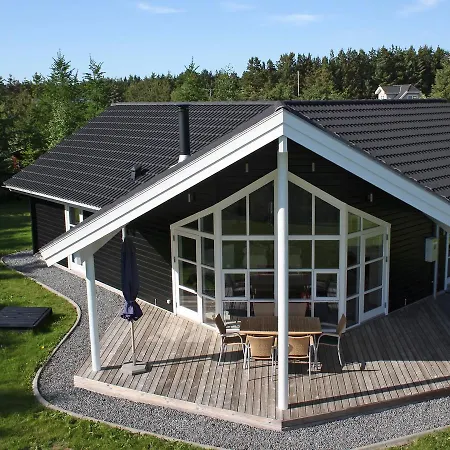 Four-bedroom Holiday In Logstor 3 *